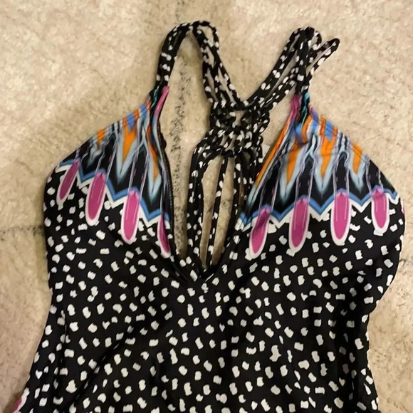 Bar III Brand New One Piece Swimsuit NWT - Picture 1 of 9